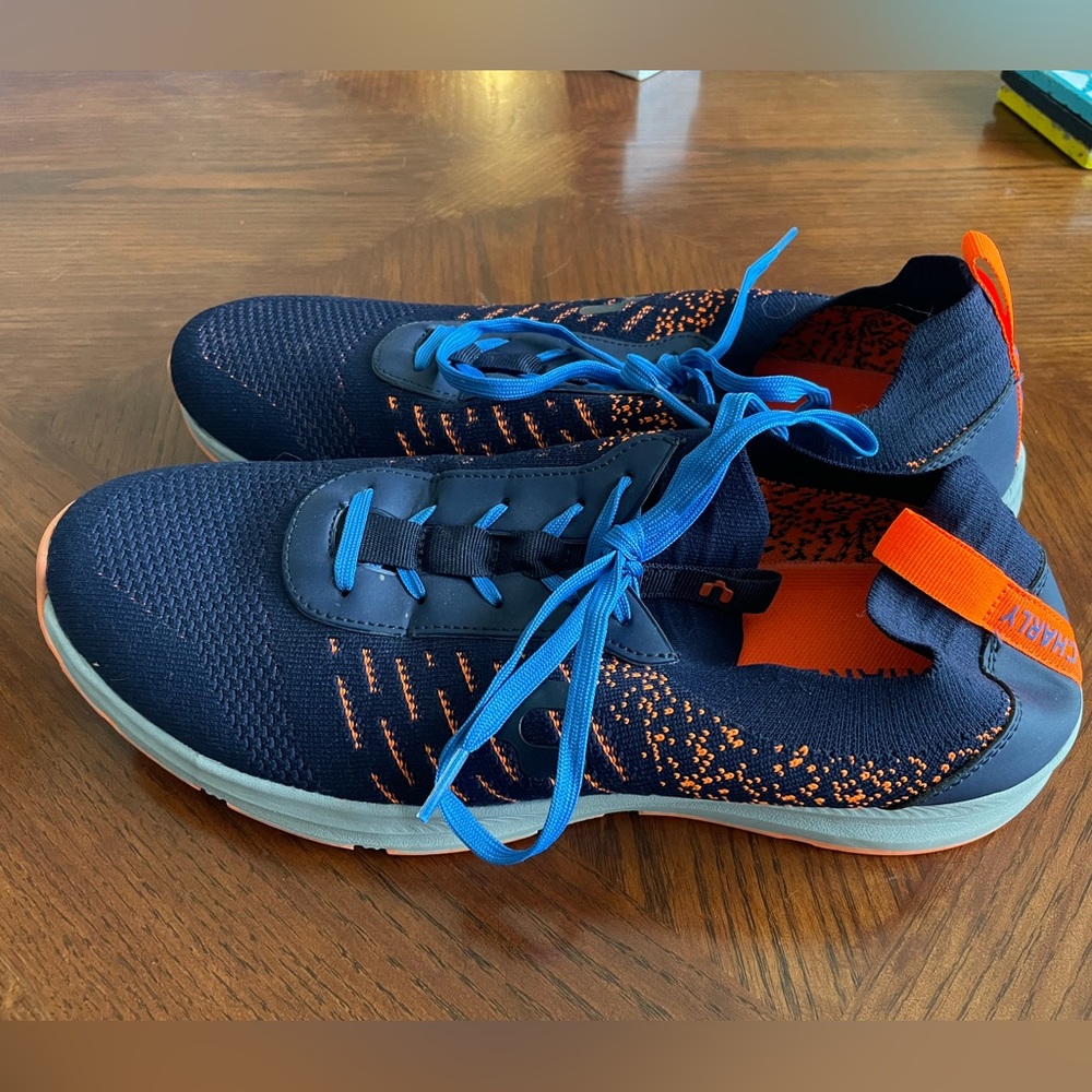 Charly light weight sneakers